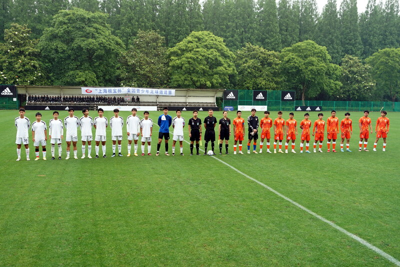 80 year old coach Xu Genbao has once again launched the "level training and monster fighting" mode, welcoming the opening of the Youth League football qualifiers. The Youth League has opened its doors to the Red Cross | preliminary matches | football