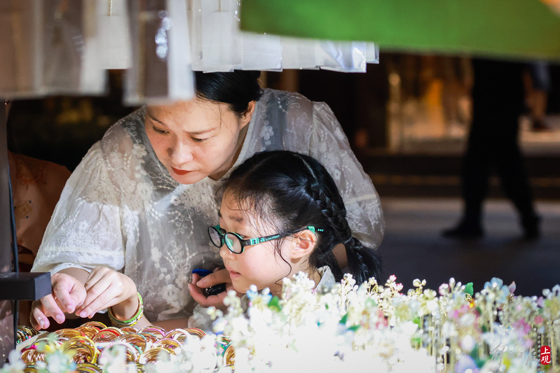 Watermelon, cold drinks, fans... Yu Garden Jiuqu Bridge Summer Festival Lantern invites you to enjoy the cool garden party | Elements | Solar Terms