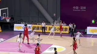 他们负责保护,你负责惊艳,姚明之后中国篮坛最具天赋运动员横空出世！张子宇