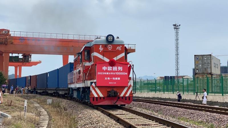 Releasing positive signals for foreign trade, the China Europe freight train has reached 10000 trains this year. July 29th at 10:18 | Wei Yijun | Train | China Europe