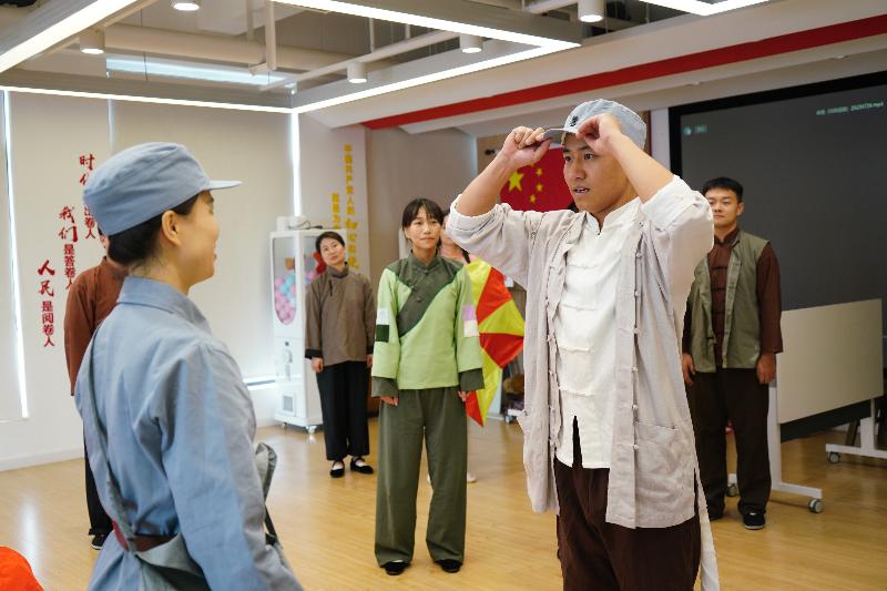 Telling the story of rural civilians fighting against donations during the war years, the original Minhang local theme drama "The Road Ahead" staged the story | Red | The Road Ahead