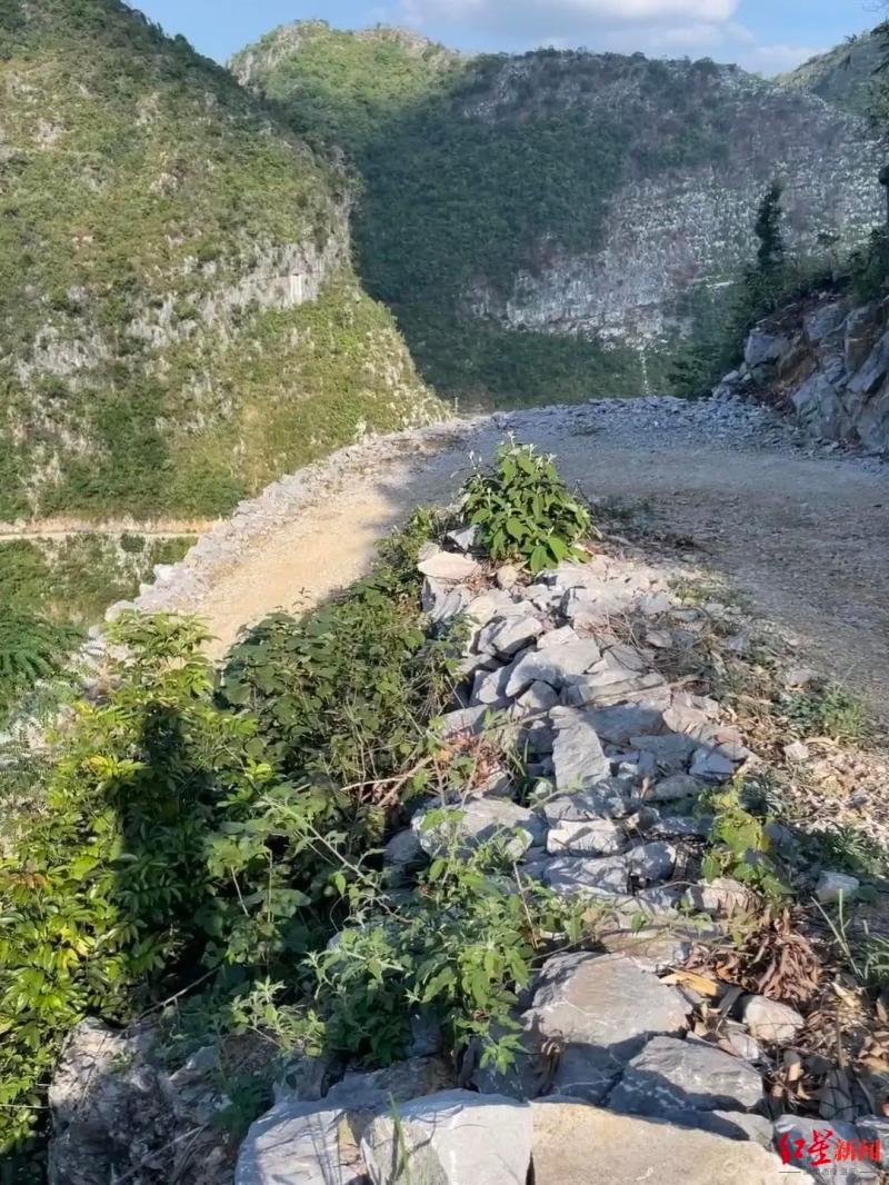 Private car takes a detour and falls off a cliff, resulting in 4 deaths and 1 injury! Latest response from Hechi, Guangxi: 27 kilometers of road not repaired for 3 years | accident | private car