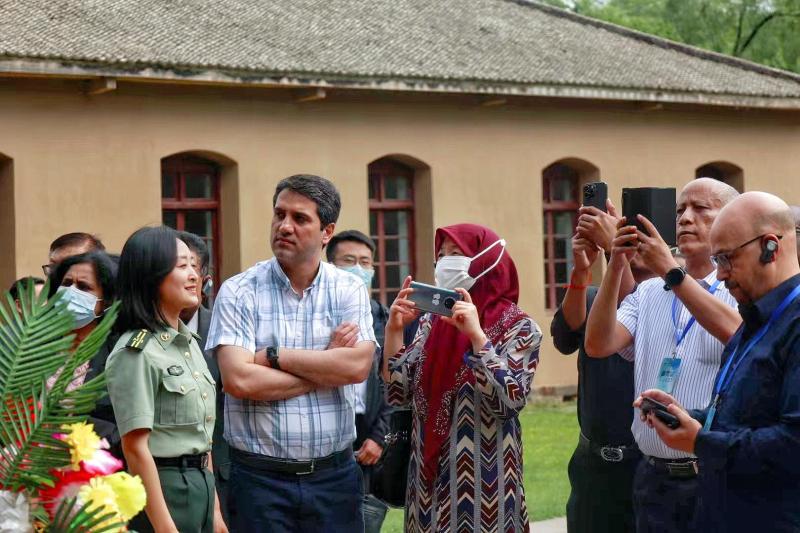 Group picture | First day in Shaanxi! Moroccan envoy shares "collector's edition" photos to tell the story of the inexplicable bond between Shaanxi and the former site | envoy | Morocco
