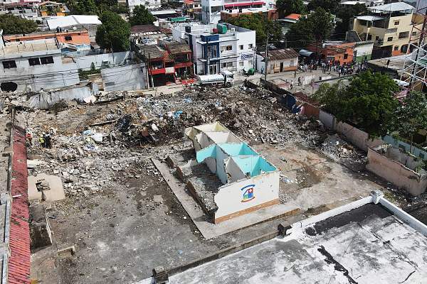 The death toll from the explosion in San Cristobal, Dominica has risen to 27. San Cristobal | Mendes | San Cristobal, Dominica