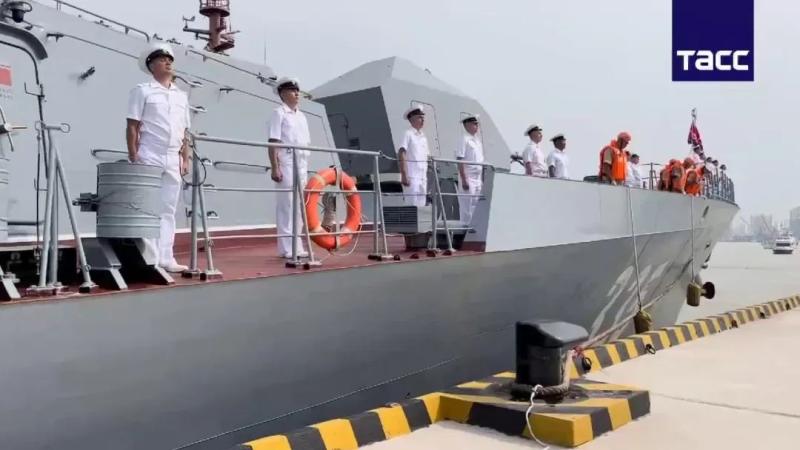 Live video! Russian Navy Fleet Arrives at Shanghai Ships | Formation | Russian Navy