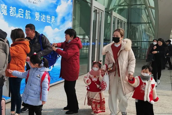 “爱达·魔都号”新春航次创客流新高,4600名宾客共迎海上中国年