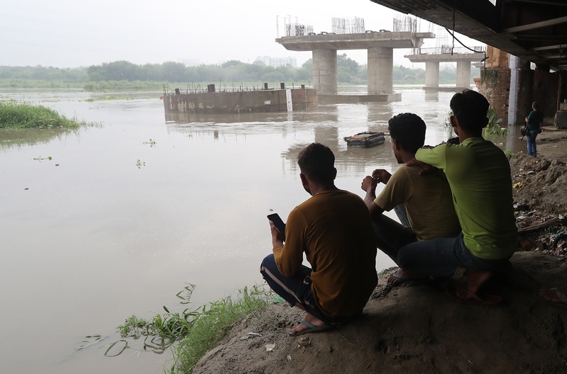 Rainstorm and flood led to power failure of tens of thousands of users. [Look at the world] New York State of the United States declared a state of emergency for the Loushui River Bridge | Monsoon | New York State of the United States