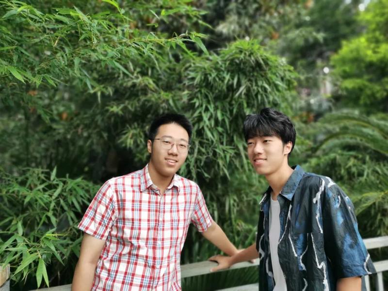 Excellent like copying and pasting! Three Chongqing Twins Attend Peking University Yanyuan Together | Chongqing | Twins