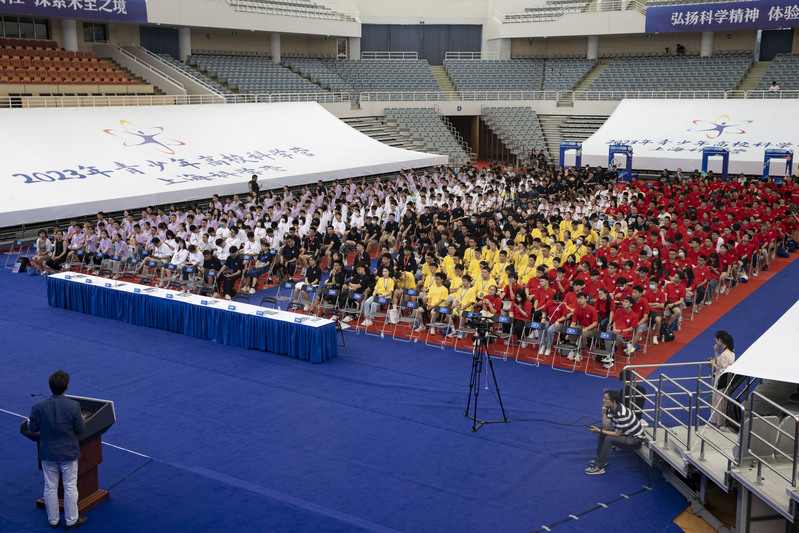 How did he grow from a worker to a university professor? Youth University Science Camp Shanghai Science Camp Camper | Shanghai | University Professor