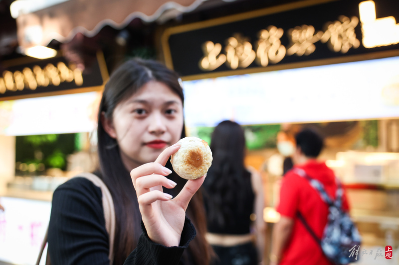 New flavor Nanru fresh meat mooncake came into the market first, and the mooncake battle started ahead of schedule: Shanghai and Guangdong time-honored brands joined hands with Fermented bean curd | fresh meat mooncake | Nanru